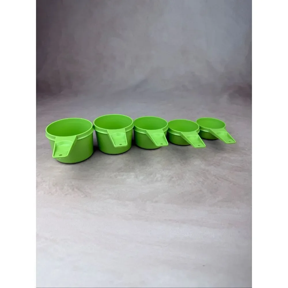 Vintage Tupperware Apple Green Measuring Cups Set of 5 1/4-3/4 No 1 Cup